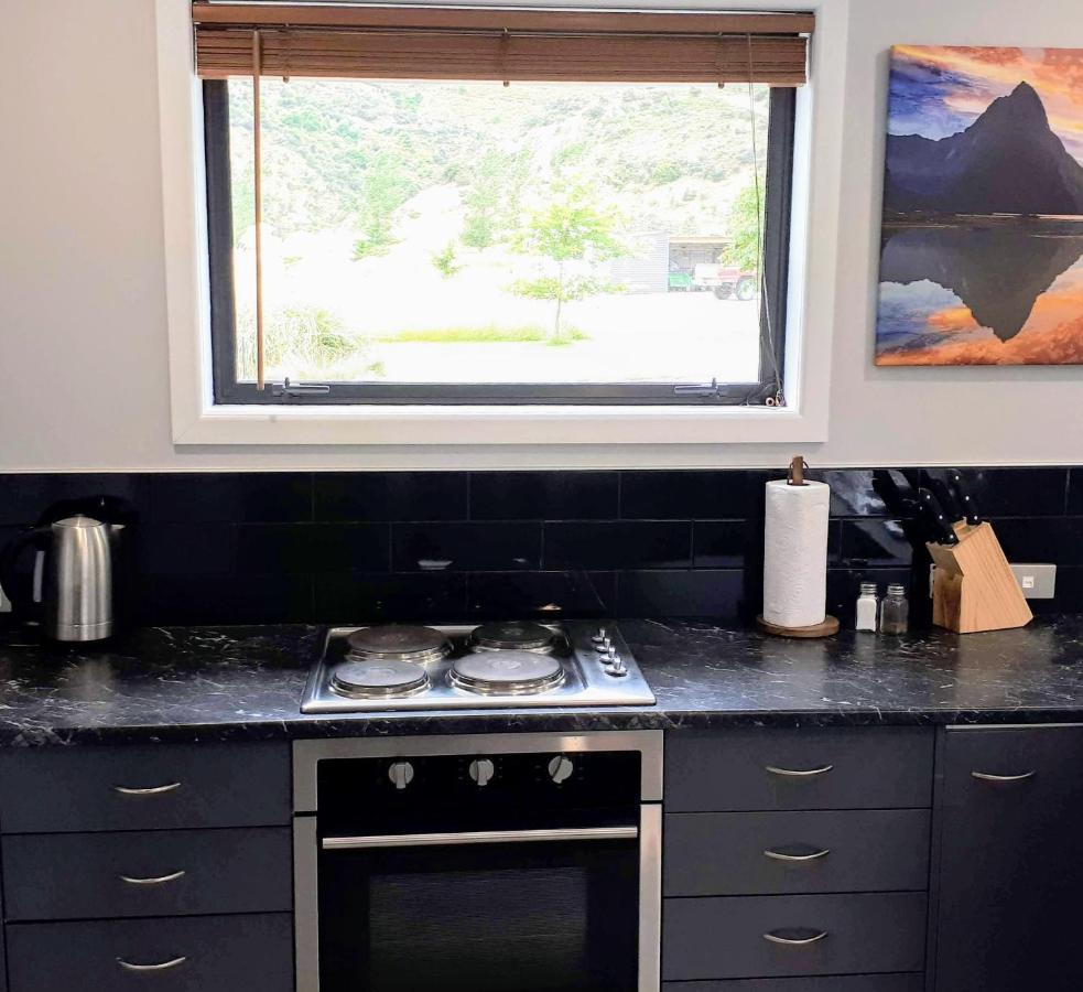 Glenorchy Peaks Bed And Breakfast Екстер'єр фото